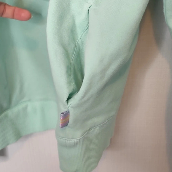 Fila Mint Green Sweatshirt with Side Pockets Size Small - Picture 4 of 10